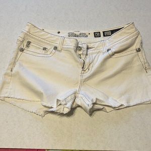 Miss Me white shorts 31